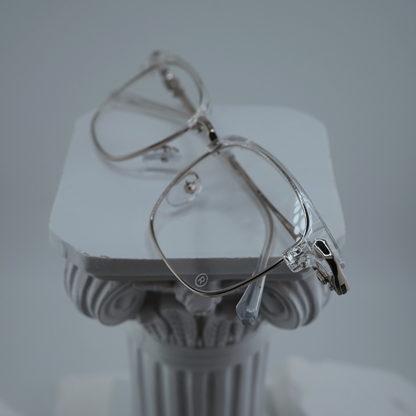 Clear Everyday Frames